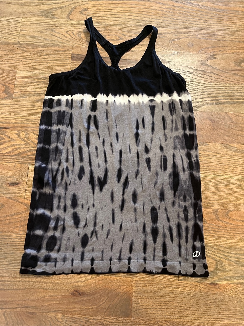 Spalding tie dye seamless tank size S EUC